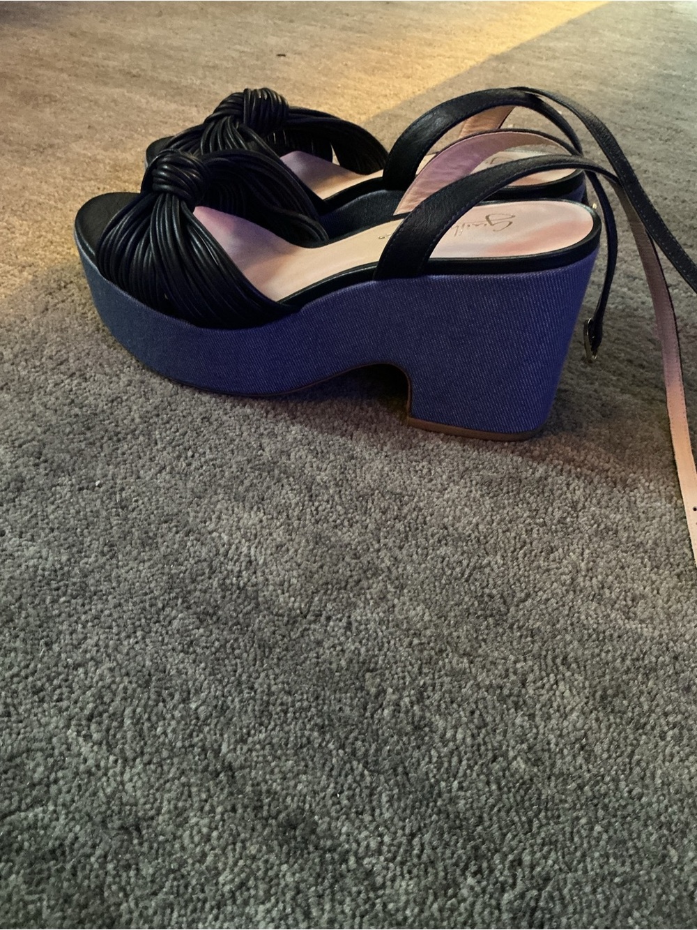 Knotted Strap Platform Wedge Sandals in Black and Blue